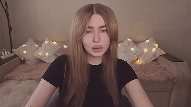 ViolettaLopez online show from 04-07-26, 02:08