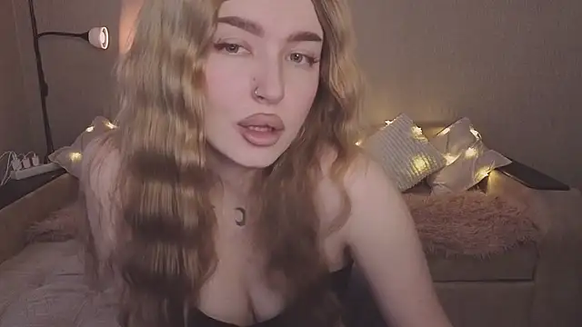 ViolettaLopez online show from 02-19-26, 01:19