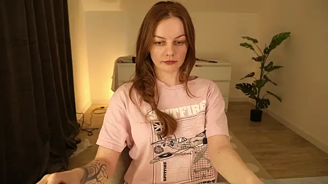 LadyInBad online show from 06-02-26, 05:57