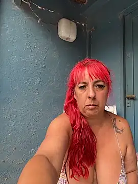 sofy alone online show from 12-14-25, 01:28