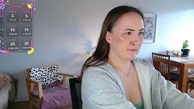 Black Eva  online show from 09-27-25, 05:19