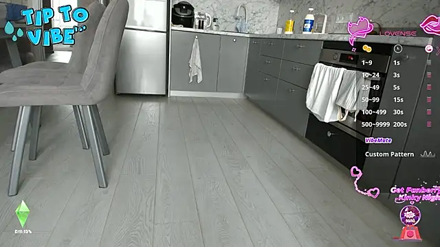 Snapshot of Smallnipples chatting on 03-29-26, 02:46 Smallnipples online show from 03-29-26, 02:46