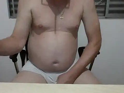 Snapshot of niceguyjr chatting on 10-05-25, 09:00 niceguyjr online show from 10-05-25, 09:00