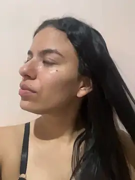 Snapshot of roman_and_jessie chatting on 02-02-26, 07:35 roman and jessie online show from 02-02-26, 07:35