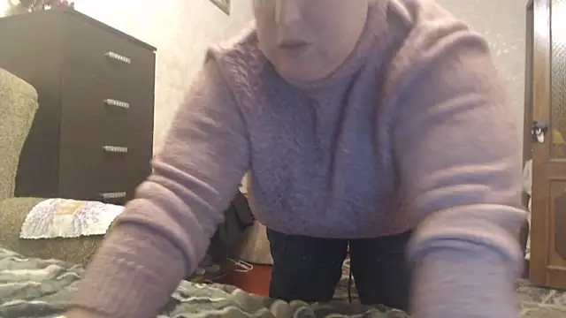 Amy August online show from 04-08-26, 05:58