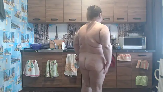 Amy August online show from 03-06-26, 12:22