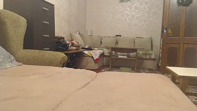 Amy August online show from 03-22-26, 06:09