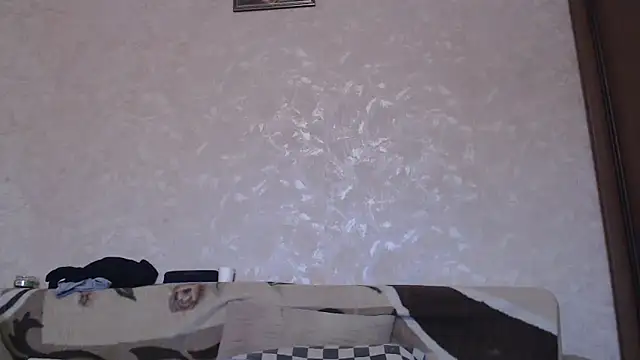 Amy August online show from 11-01-25, 08:19