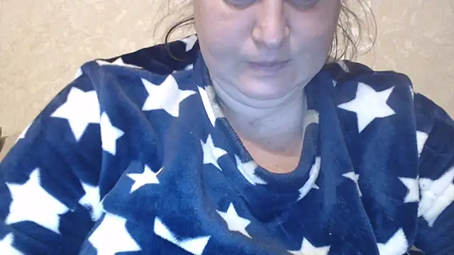 Amy August online show from 02-13-26, 01:05