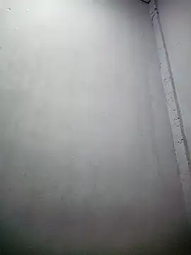 TropicalFlower online show from 01-12-26, 09:49