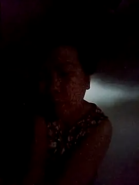 TropicalFlower online show from 12-22-25, 07:19