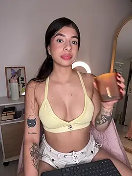 Veronica ar online show from 04-12-26, 02:59