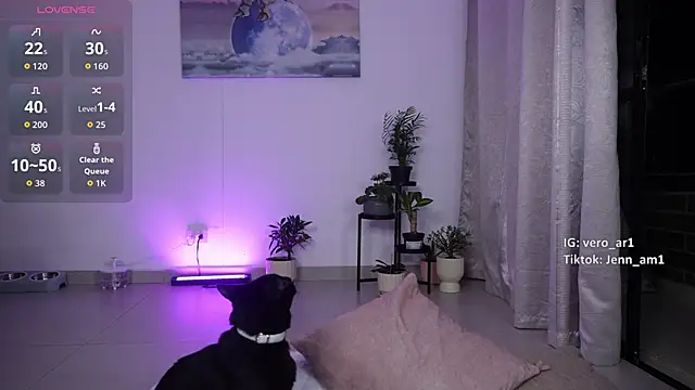 Veronica ar online show from 10-27-25, 02:45