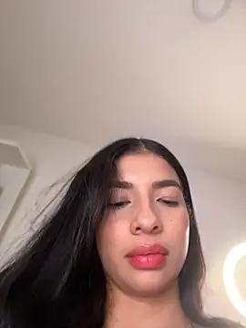 Snapshot of Veronica_ar chatting on 06-16-26, 01:49 Veronica ar online show from 06-16-26, 01:49