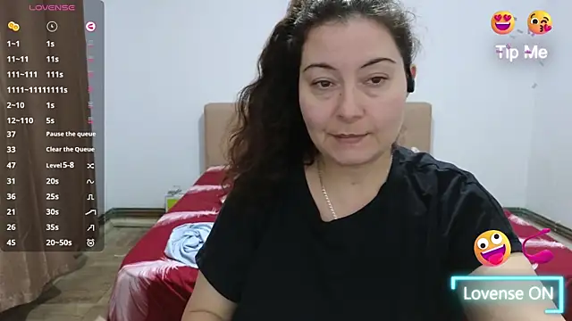 BBW MILF 4U online show from 12-20-25, 07:28