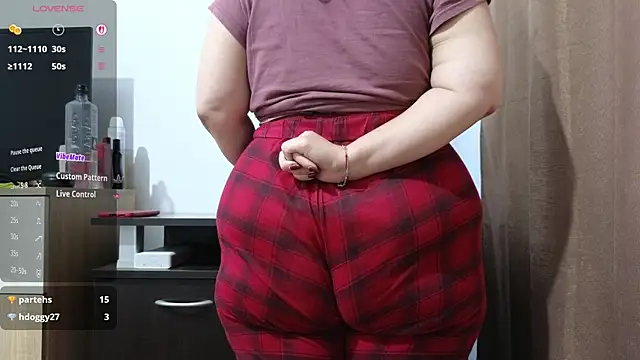 BBW MILF 4U online show from 07-10-26, 07:41