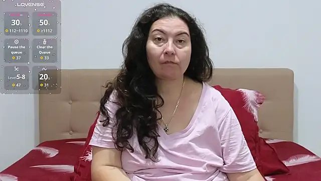 BBW MILF 4U online show from 10-27-25, 07:42