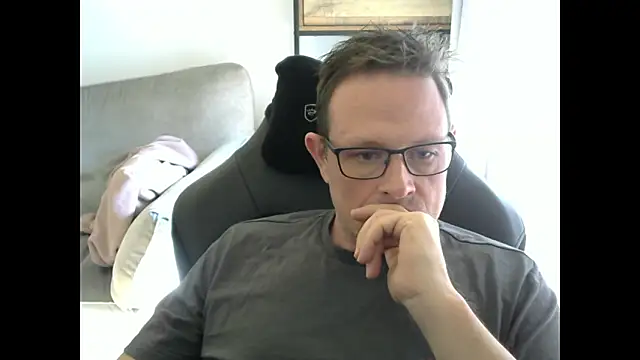 ZebedeePirate online show from 03-09-26, 01:47