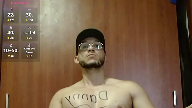 MarcusMilarc online show from 09-28-25, 08:27