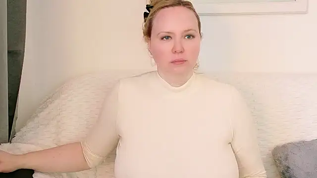 Sarah4you online show from 01-11-26, 02:35