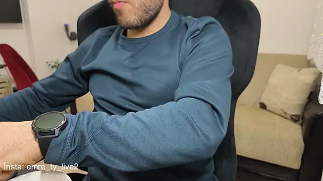 Snapshot of Emre_Ty chatting on 03-07-25, 07:27 Emre Ty online show from 03-07-25, 07:27