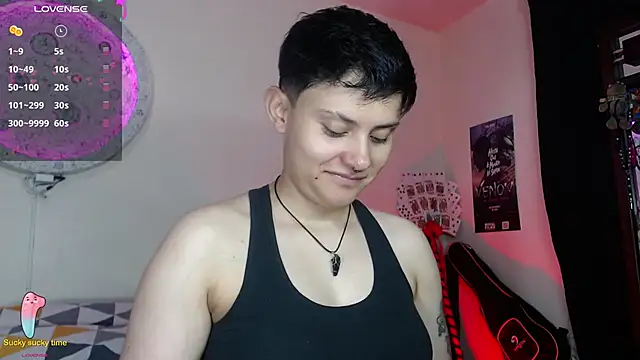 Snapshot of girl_intense444 chatting on 03-21-25, 05:45 girl intense444 online show from 03-21-25, 05:45