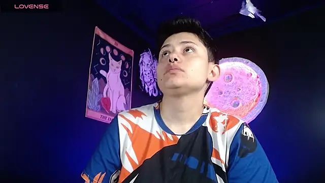 girl intense444 online show from 11-11-25, 12:55