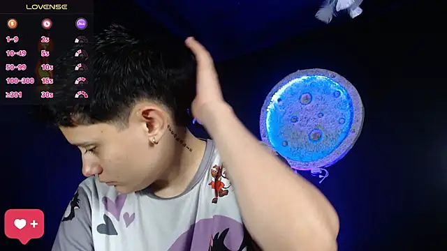 girl intense444 online show from 12-16-25, 01:37