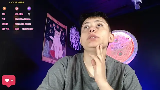 girl intense444 online show from 11-17-25, 12:53