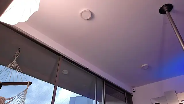 mandi4pole  online show from 11-18-25, 08:12