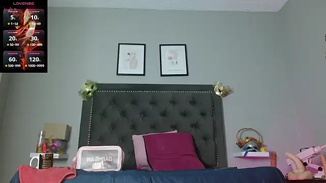 CharlotteLemke online show from 10-24-25, 12:37