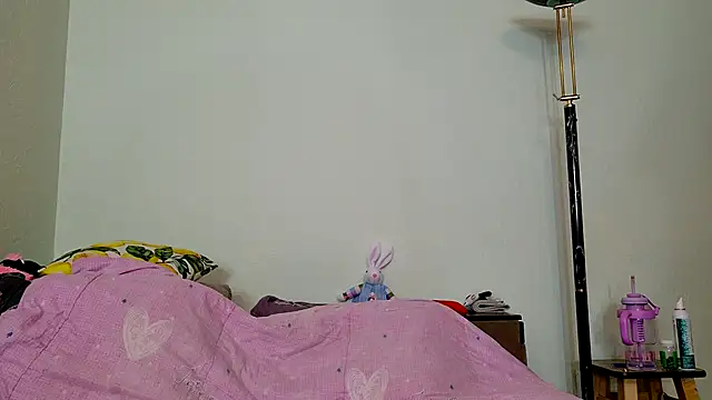 ModelEva online show from 03-24-26, 10:48