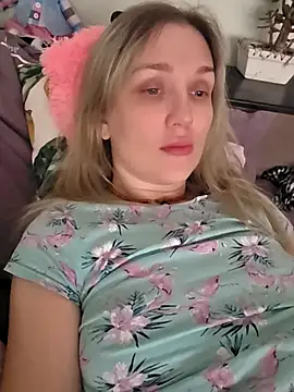 ModelEva online show from 04-02-26, 11:50