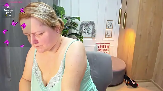 ScarlettSoft online show from 12-26-24, 05:47