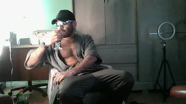 MILITARS online show from 06-25-26, 05:05