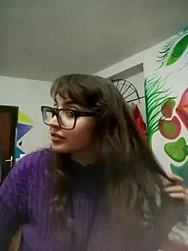 Blulilla69 online show from 12-15-24, 04:48