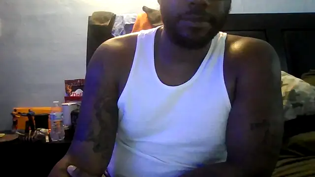 Snapshot of ReeferMadness59 chatting on 09-28-25, 01:40 ReeferMadness59 online show from 09-28-25, 01:40