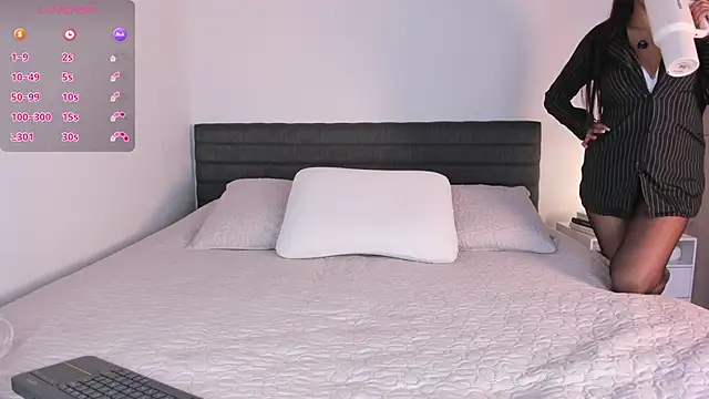 thinysweet online show from 02-19-26, 12:57