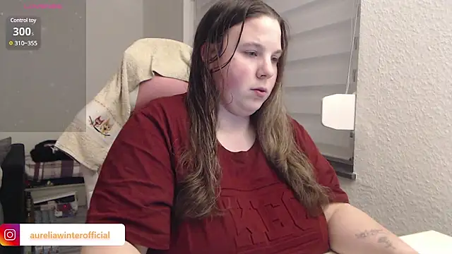 AureliaWinter online show from 03-10-25, 07:18