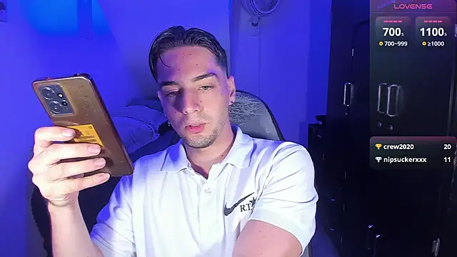 Alex smith00 online show from 10-02-25, 11:52