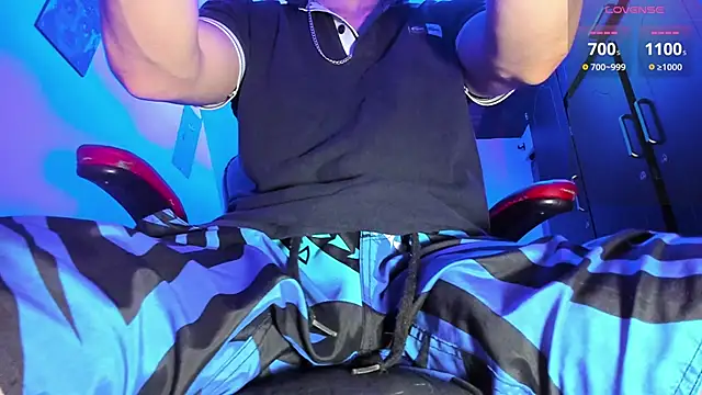 Alex smith00 online show from 03-07-26, 03:35