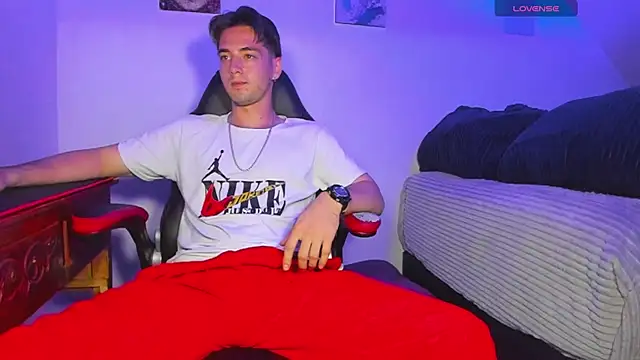 Alex smith00 online show from 02-27-25, 01:30