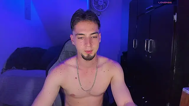 Alex smith00 online show from 02-05-26, 10:05