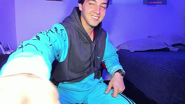 Alex smith00 online show from 09-18-25, 02:03