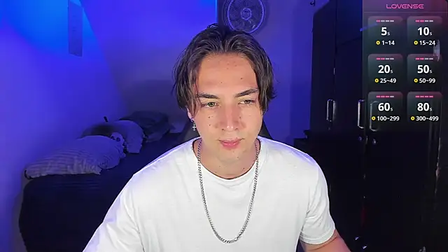 Alex smith00 online show from 09-24-25, 01:02