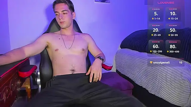 Alex smith00 online show from 03-13-25, 02:27