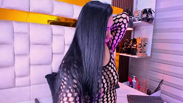 bigass monic online show from 03-21-26, 07:42