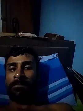 Snapshot of Erangajayawardana chatting on 10-22-25, 03:22 Erangajayawardana online show from 10-22-25, 03:22