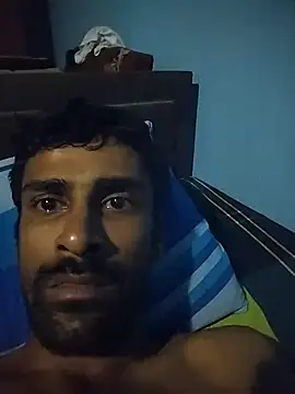 Snapshot of Erangajayawardana chatting on 10-20-25, 01:55 Erangajayawardana online show from 10-20-25, 01:55