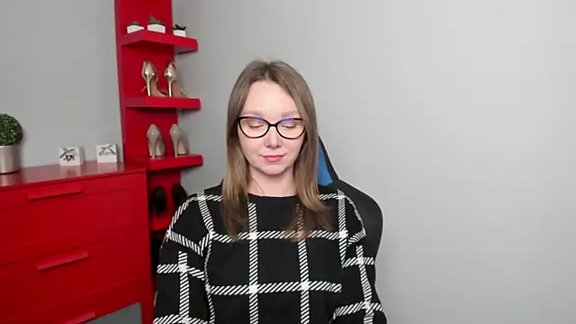 Cookie zoe online show from 10-17-25, 06:50